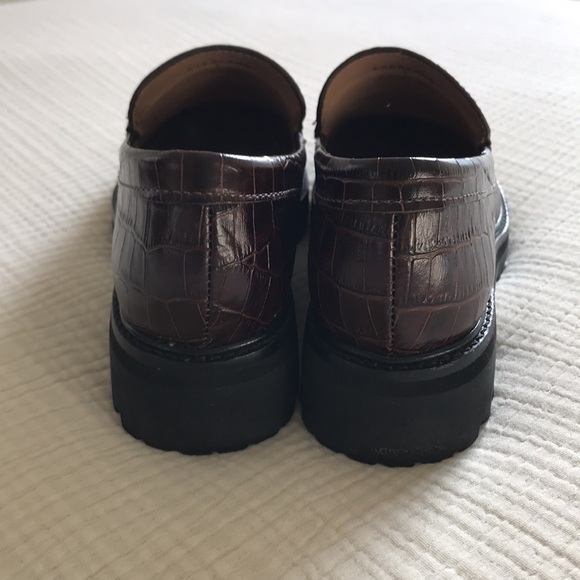 Everlane Lug Loafer in Brown Croc - Picture 3 of 5
